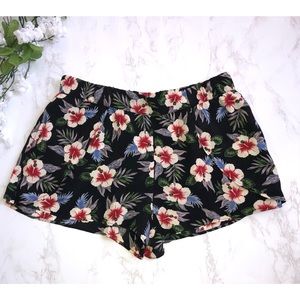 Zara Floral Shorts Size M